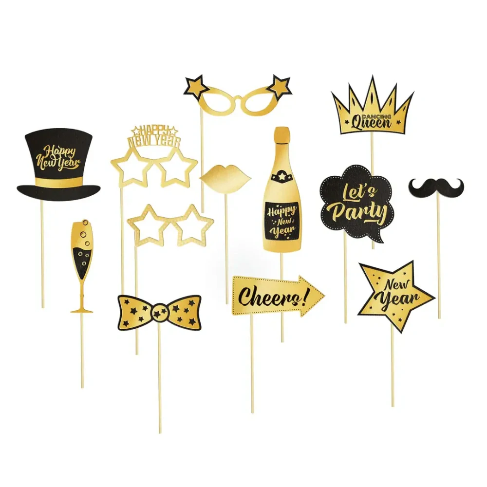 Rekvizity do fotokoutku zlaté Happy New Year 13 ks