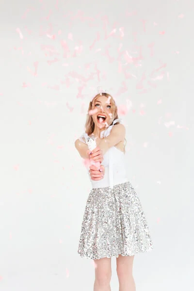 Vystřelovací konfety papírové Penis 20cm