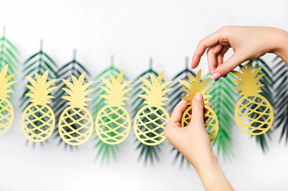 Girlanda "Aloha ananasy"