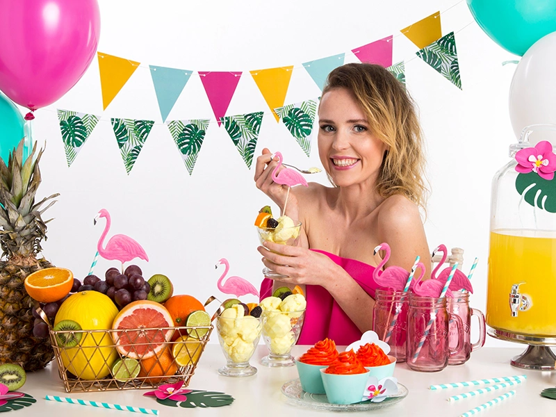 Vlaječková girlanda "Aloha listy"