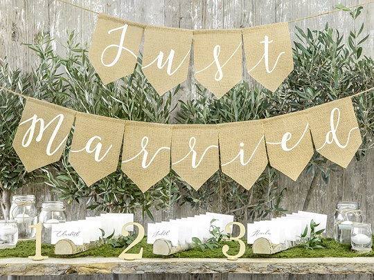 Závěsný baner "Just married" pytlovinový