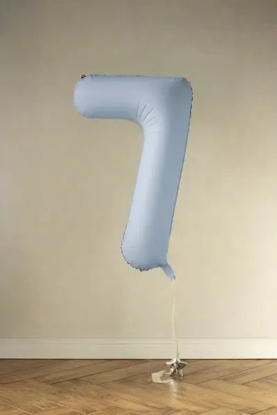 Foliová číslice světle modrá matná 7 86cm