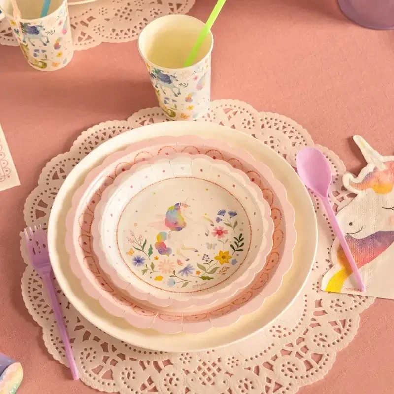 Papírové talířky Magický Jednorožec 18 cm - 6 ks