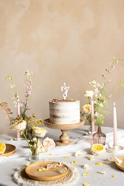 Svíčka dortová číslo 7 s okvětními lístky