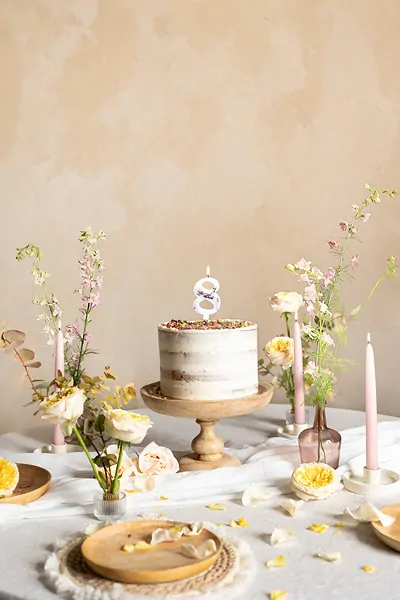 Svíčka dortová číslo 8 s okvětními lístky