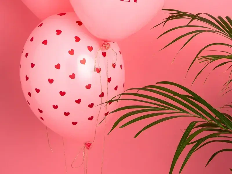 Latexové balonky růžové s rudými srdíčky 30cm - 6 ks