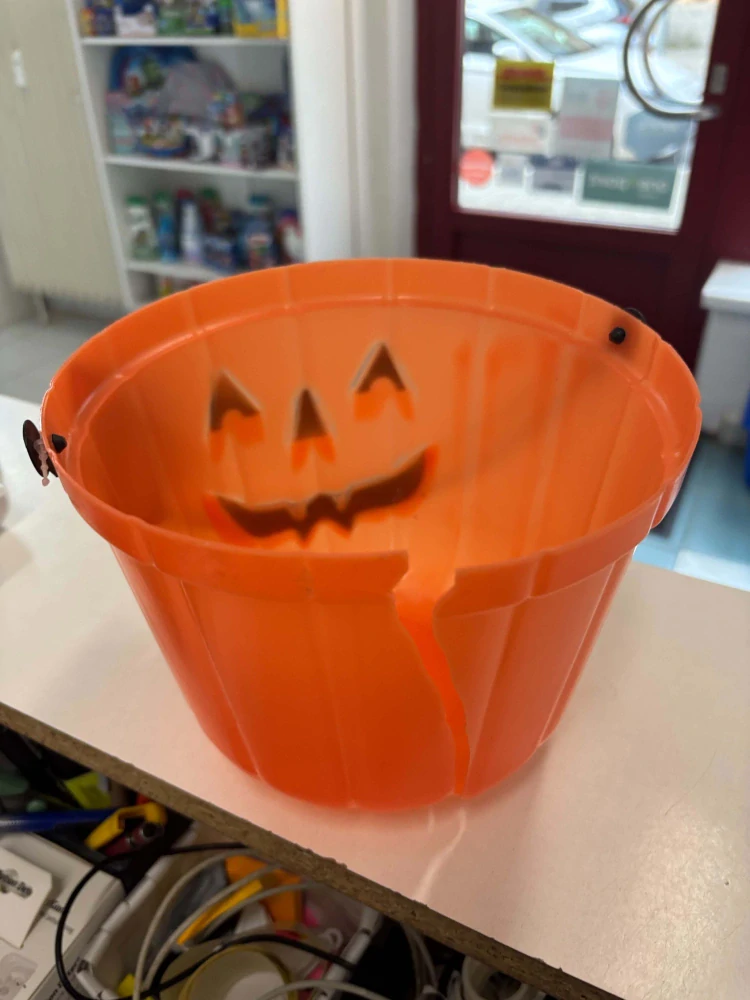 2. jakost Halloween - malý kyblík na koledu dýně