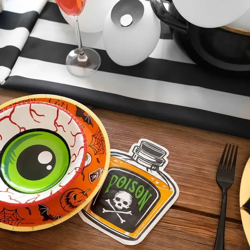 Papírové ubrousky Lahvička s jedem Halloween 20 ks