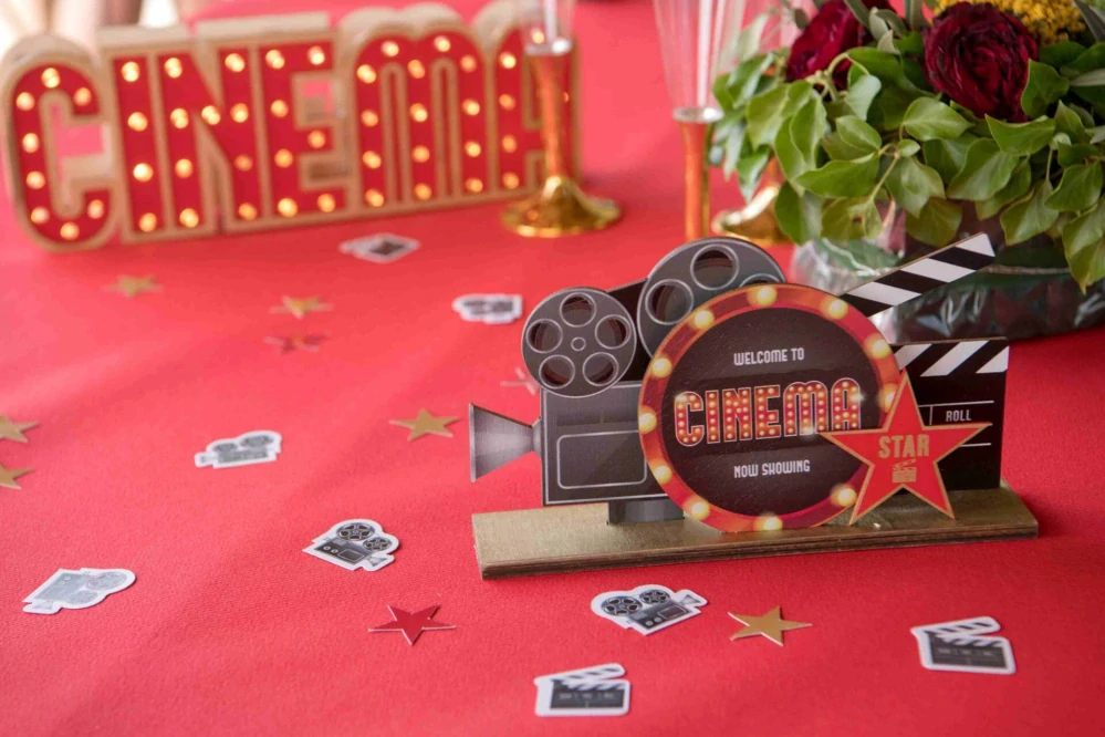 Dřevěná dekorace Cinema - Filmová noc