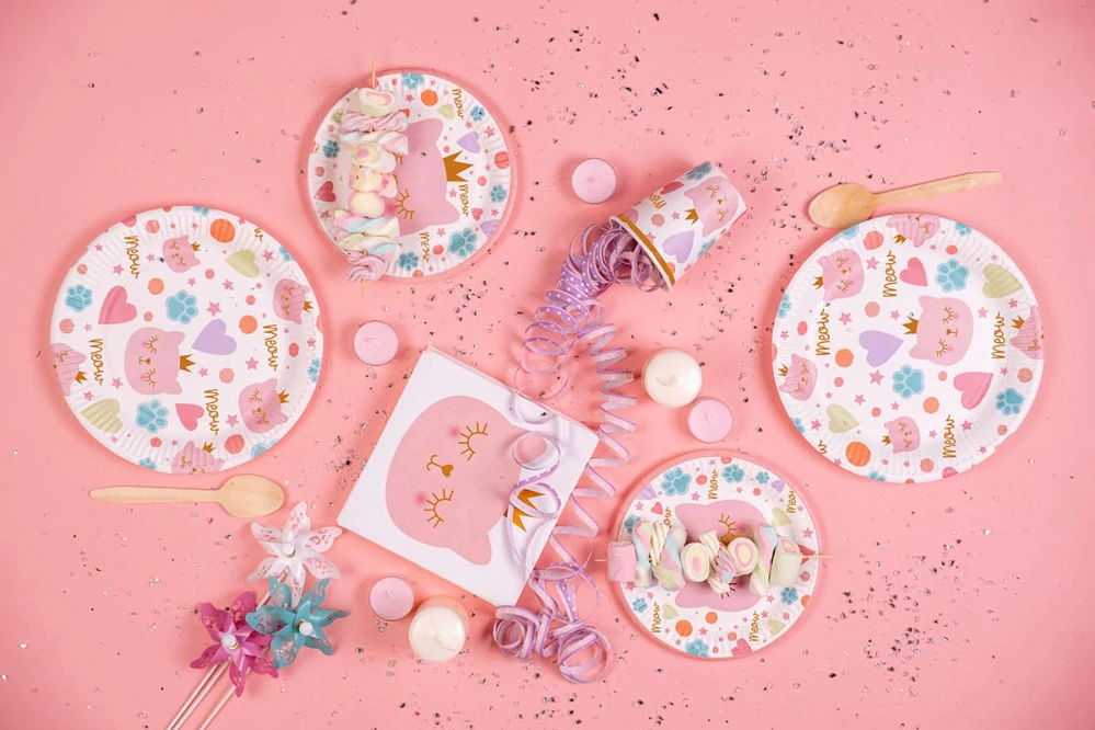 Papírové talíře Kočičí princezna 18cm - 8ks