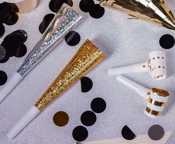 Papírové trubky zlaté 4 ks