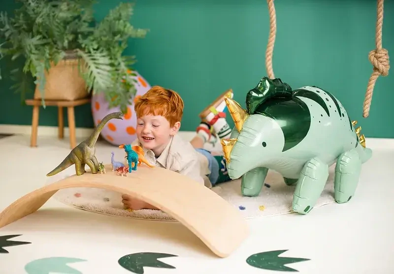 Fóliový balónek Stojící dinosaurus Triceratops 101 x 61 cm