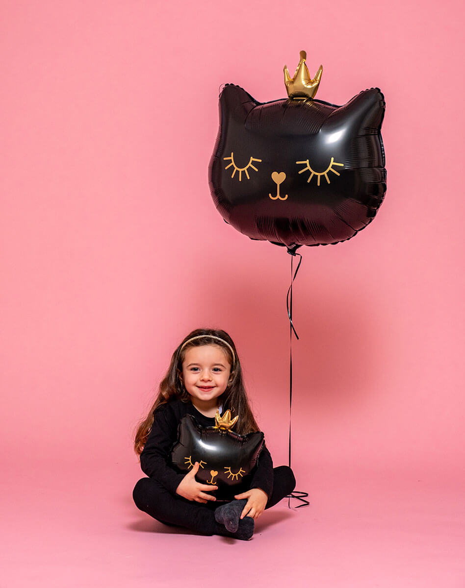 Fóliový balónek černá kočička s korunkou 66 cm