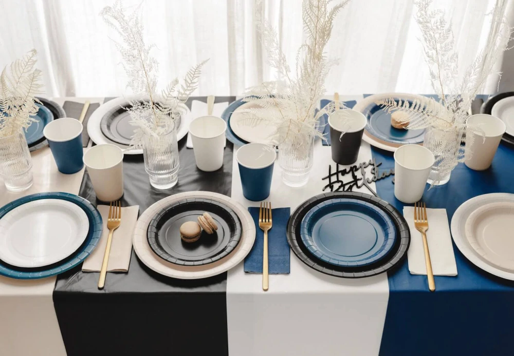 Papírové talíře bílé 23 cm 6 ks