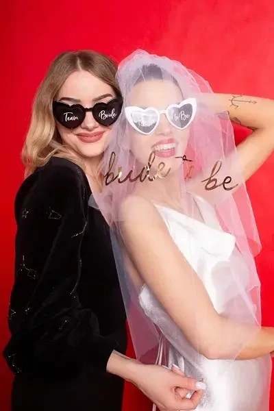 Brýle srdíčka Team Bride - černé