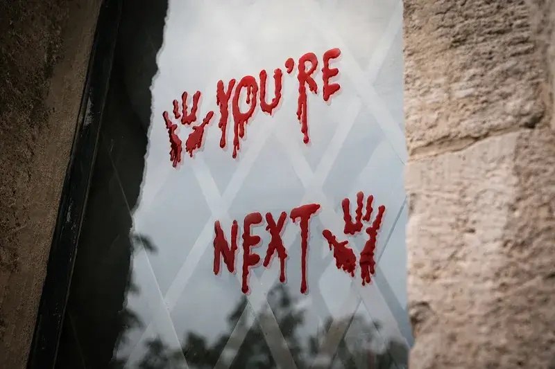 Gelové samolepky na okno You're Next 14 × 48,5 cm