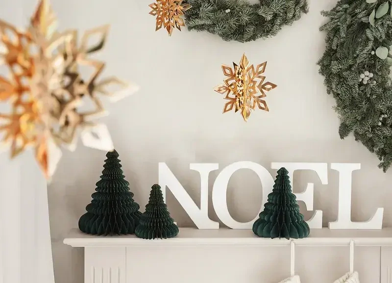 Závěsná dekorace zlatá vločka 15-25 cm - 6 ks