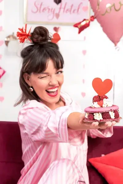 Napichovátka červená srdíčka 6 ks