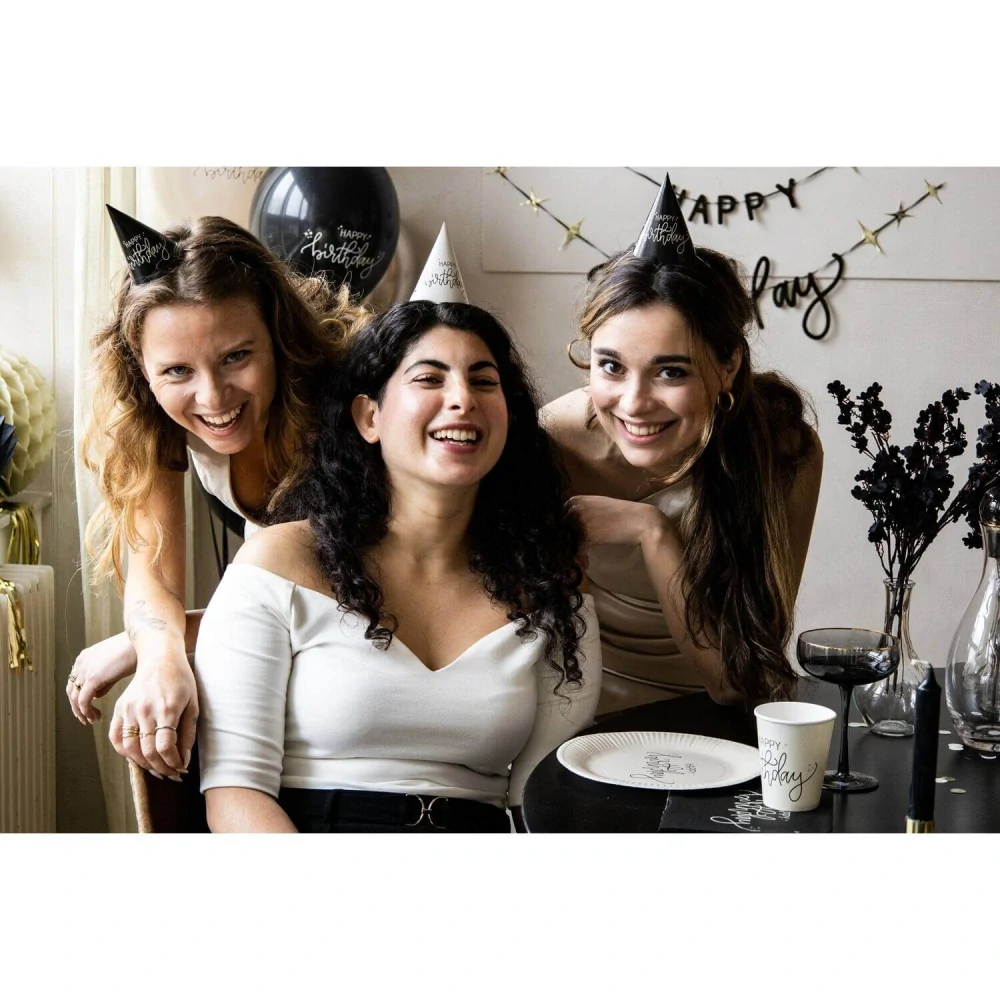 Papírové kelímky Happy Birthday krémové 8 ks