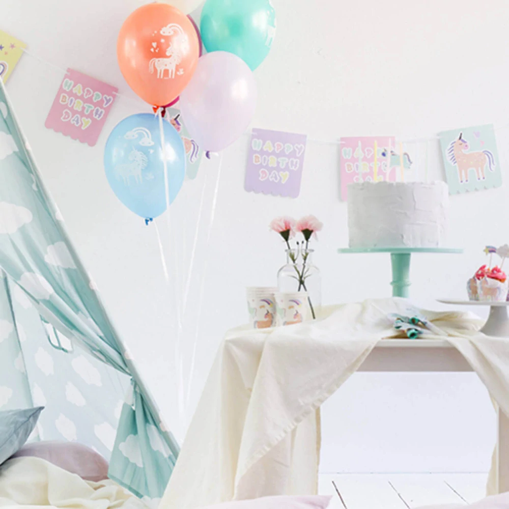 Závěsný banner Jednorožci Happy Birthday 6 m