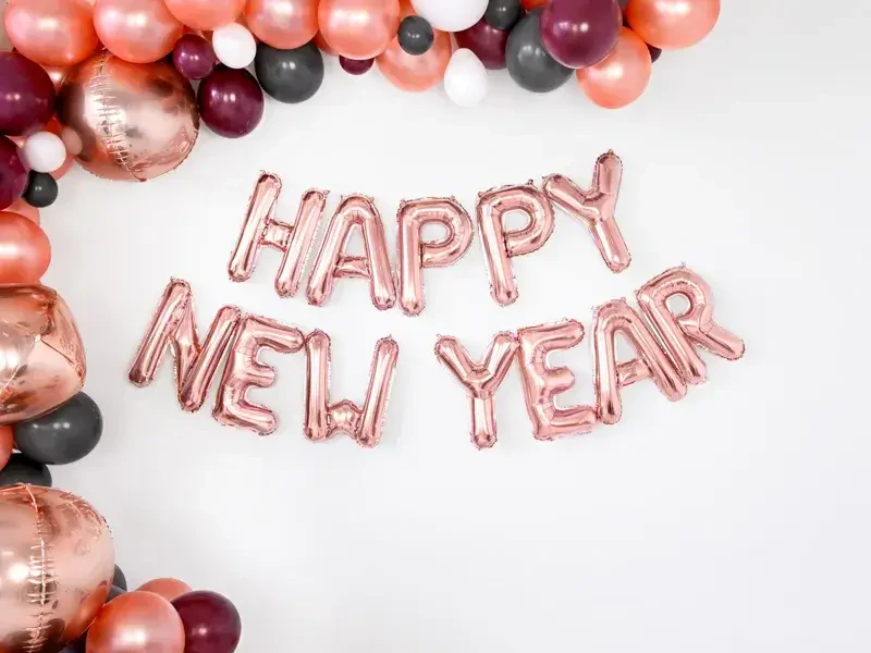 Foliové písmeno W rose gold 35 cm