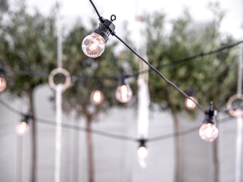 Světelný řetěz s LED žárovkami 8m
