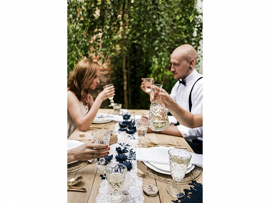 Papírové dekorační květiny, tmavě modré 3ks