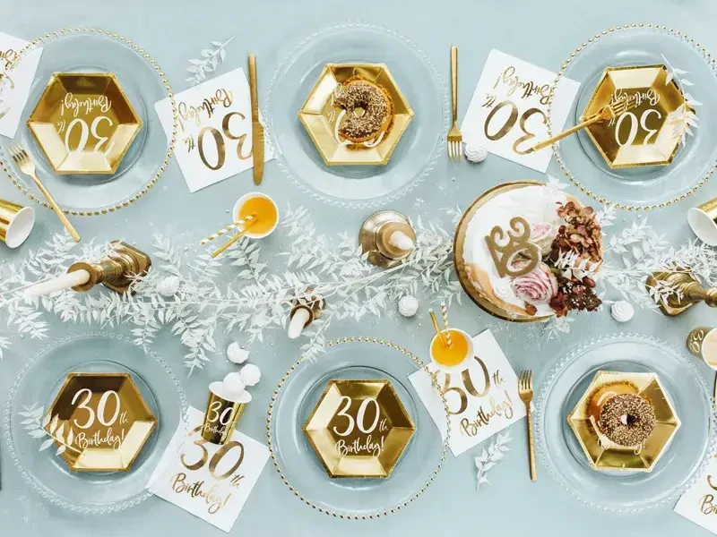Papírové talíře 30. narozeniny 20 cm - 6 ks