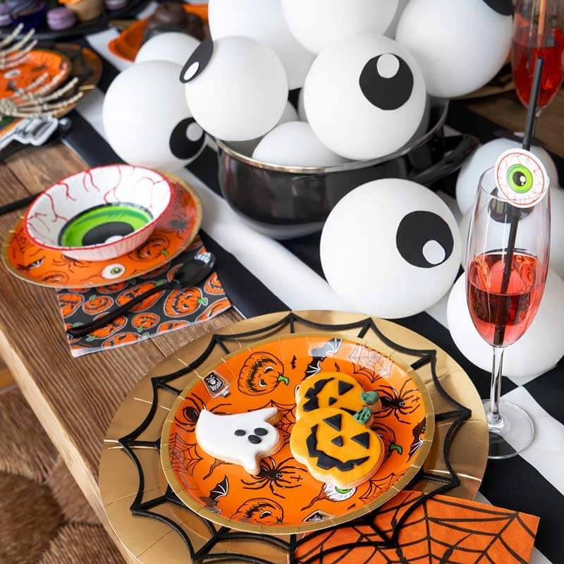 Papírové talíře Halloween oranžové 23 cm - 6 ks