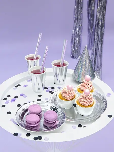 Papírové talíře metalické stříbrné 23 cm - 6 ks