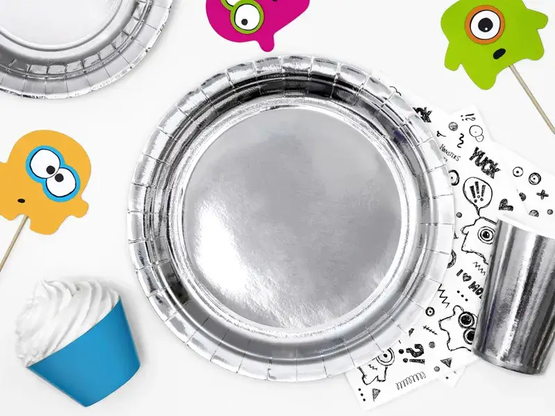 Papírové talíře metalické stříbrné 23 cm - 6 ks